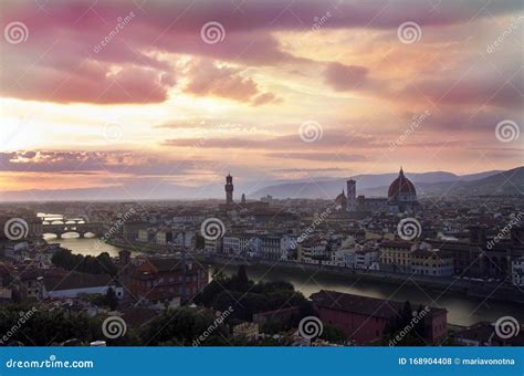 Vista Di Firenze Dopo Il Tramonto Da Piazzale Michelangelo Firenze