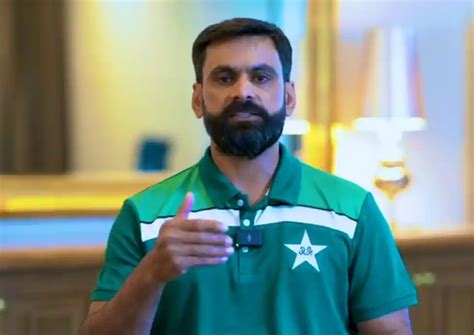 Pakistans Head Coach Mohammad Hafeez Misses Flight To Sydney For Third