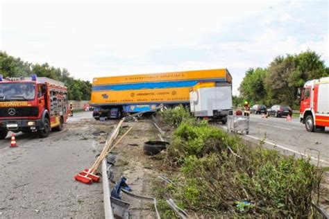 Sind Unsere Autobahnen Gef Hrlich Schwerer Unfall Auf Der A