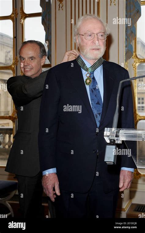 Michael Caine Receives The Medal Of Commandeur Dans L Ordre Des Arts Et Des Lettres From