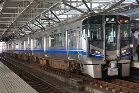 Jr西日本521系電車 クハ520 39 福井駅 福井県jr 鉄道フォト・写真拡大 By トレインさん レイルラボraillab