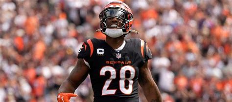 Fantasy Football Draft Advice David Montgomery Joe Mixon Tyjae