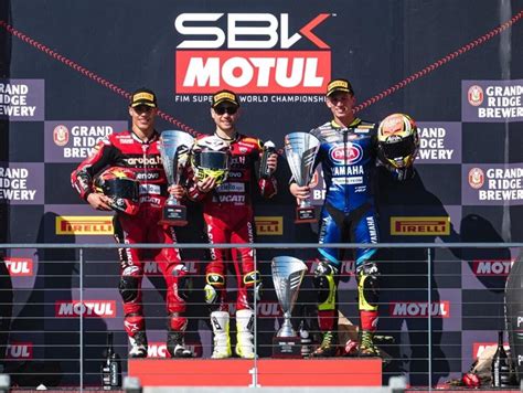 Sbk Australian Gp Alvaro Bautista Also Wins Race And Scores A