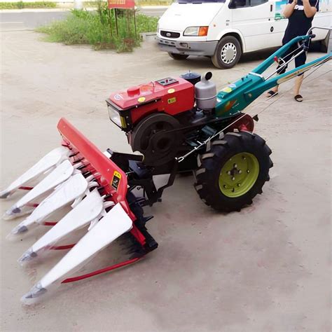 Herb Reaper Chili Walking Corn Harvester Machine Rice Reaper Walking