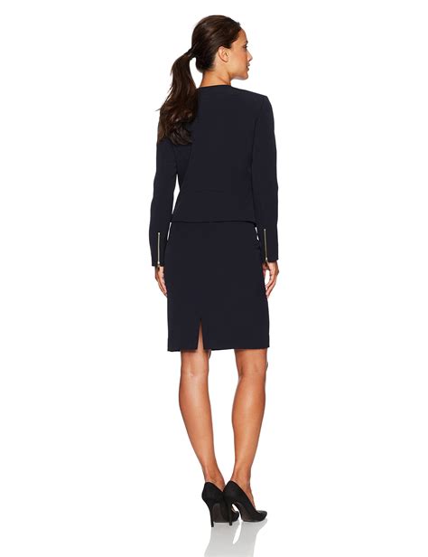 Tahari By Arthur S Levine Womens Petite Size Navy Crepe Skirt Suit