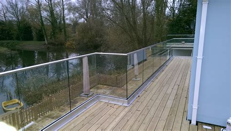 frameless glass balustrade | Deck railing design, Frameless glass ...