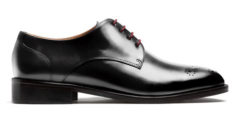 Derby shoes in black leather