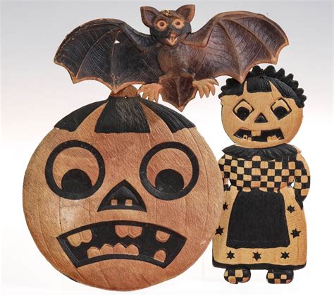 #221: DIE-CUT EMBOSSED HALLOWEEN DECORATIONS MKD GERMANY