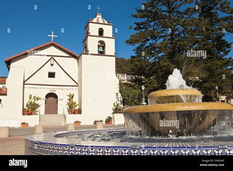 San Buenaventura Mission Ventura California Stock Photo Alamy