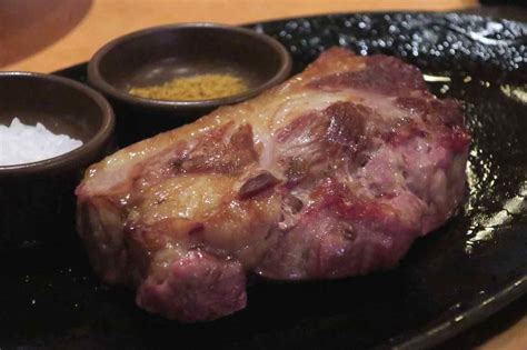 【実食】サイゼリヤ「ラムのランプステーキ」分厚くて美味い！赤身と脂の絶妙バランス えん食べ