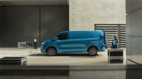 Ford E Transit Custom Will Arrive In 2023 With 236 Miles Of WLTP Range