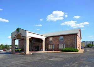 Quality Inn Airport STL | Convenient Park, Stay & Fly Near STL Airport ...