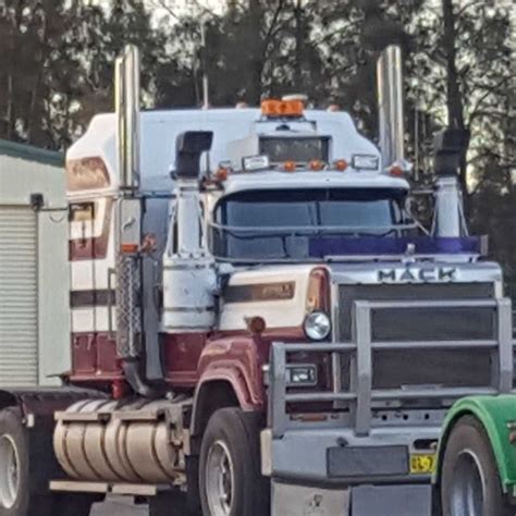 Pin by Brian Tibbs on 1/25 Aussie trucks/ roadtrains ideas in 2024 ...