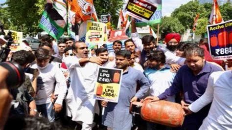 Indian Youth Congress Stages Protest In Front Of Petroleum Ministry