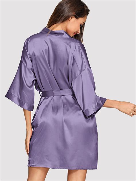 Robe De Chambre En Satin Avec Ceinture SHEIN