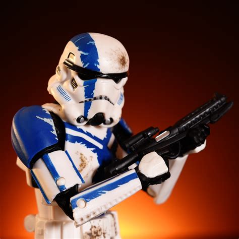 Hasbro: Star Wars Black Series Gaming Greats Stormtrooper Commander ...