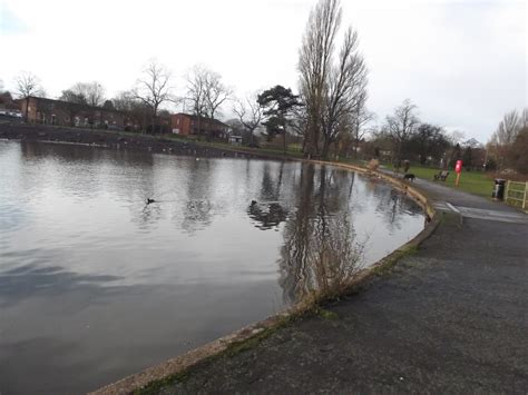 Trittiford Mill Pool Yardley Wood Pool And Path Flickr