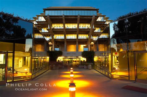 Ucsd Library At Sunset University Of California San Diego La Jolla