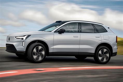 2024 Volvo Ex60 Digitally Revealed As New Electric Suv 55 Off