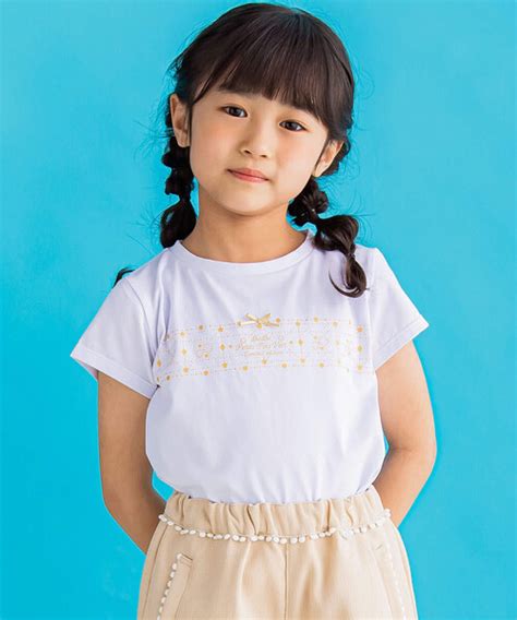 Bebe Petits Pois Vert（ベベプチポワヴェール）の「【店舗限定】キラキラプリント入り天竺tシャツ95~150cm（t