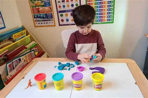 Fun Table Top Activities for Kids with Autism: Sensory Ideas