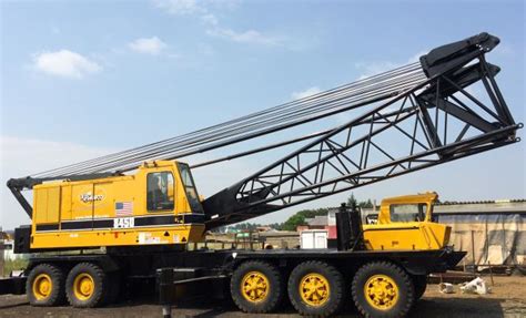 Conventional Truck Crane Samtrac Inc