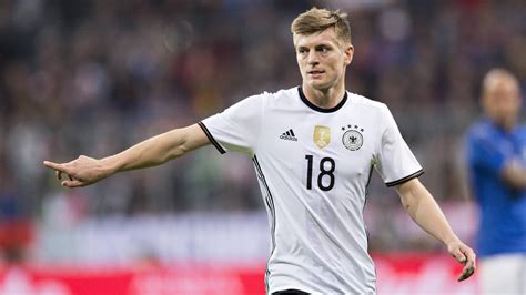 Nach Drei Jahren Comeback Von Toni Kroos In Der Nationalmannschaft