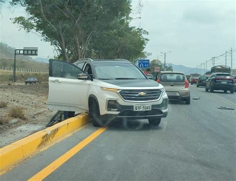 Una Mujer Es Asesinada En La Vía Perimetral De Guayaquil