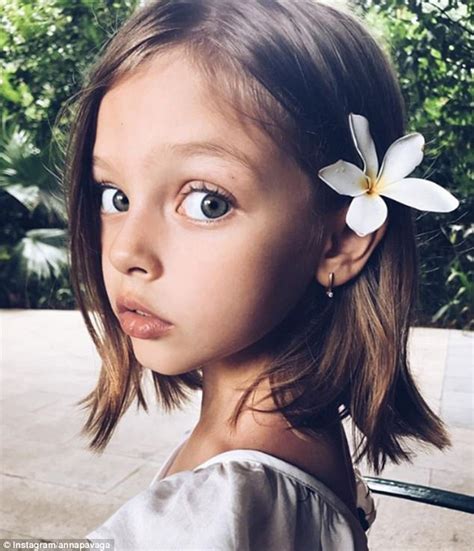 Seven Year Old Identical Twins Win Dozens Of Modelling Contracts And 139k Instagram Fans