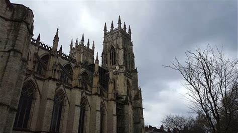 12 Oclock Chimes At York Minster Youtube