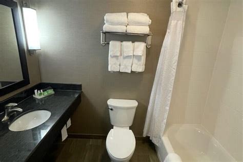 Holiday Inn Owensboro Riverfront an IHG Hotel Owensboro | Bookonline.com