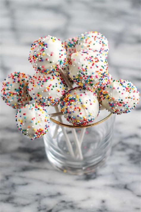 How To Make Cake Pops An Easy Cake Pop Recipe