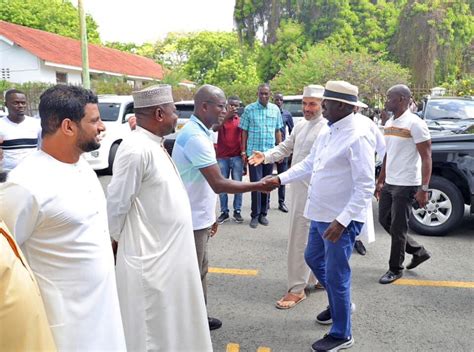 Azimio La Umoja On Twitter Baba Raila Amolo Odinga Arrived In Mombasa