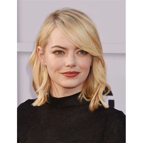 The 9 Best Haircuts for Round Faces, According to Stylists - Allure