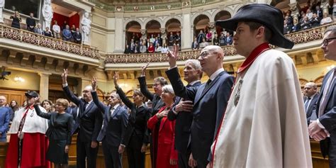 Witwenrente Der Bundesrat Spart Beim Volk Nicht Bei Sich Selbst