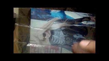 AVRIL LAVIGNE Tetas XVIDEOS