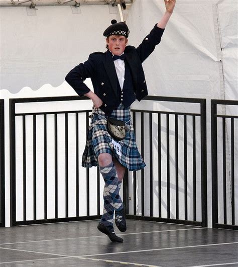 Highland Dancer Kilt How To Look Handsome Highland Dance