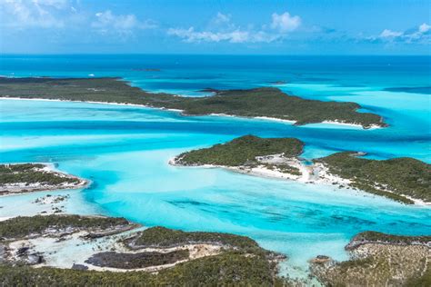 Getting From Nassau To Exuma By Plane Fly To The Exuma Islands