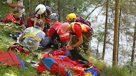 Berchtesgadener Land Vier Einsätze für Bergwacht und Helikopter