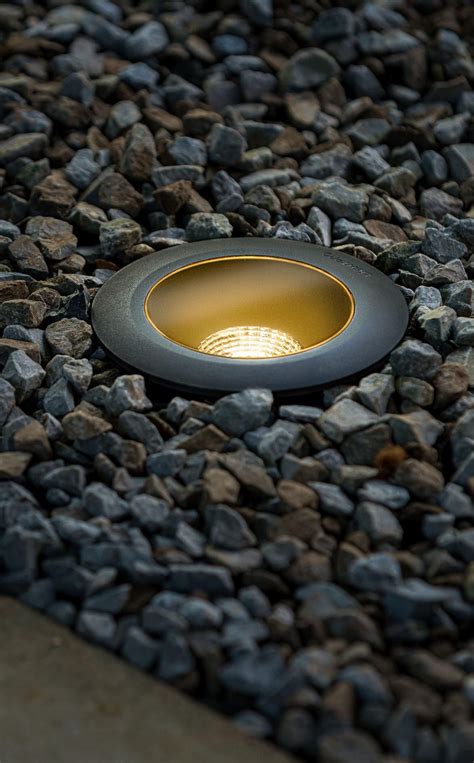 Atik R1 Uplight Van Lightpro Landscape Lighting Design Outdoor