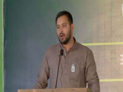 Land For Jobs Scam Bihar Deputy Cm Tejashwi Questioned By Cbi Ed