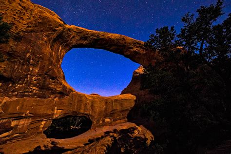 Stars And Night Sky In Arches National Park Stock Photo - Download ...