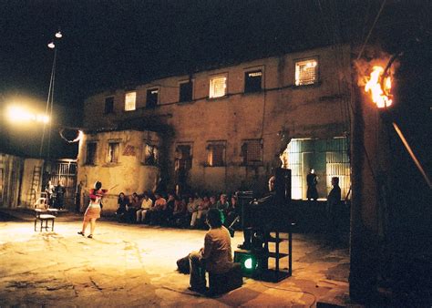 Teatro Da Vertigem Archivo Artea