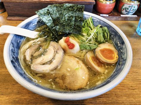 【しおの風】竹ノ塚の国産塩ラーメン！厳選塩をブレンドした極上の一杯