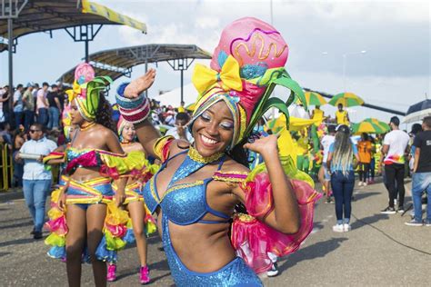 Veja Programa O Completa Dos Polos Descentralizados Do Carnaval Do