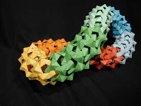 Modular Origami The Ancient Art Of Kusudama Evolved Laptrinhx