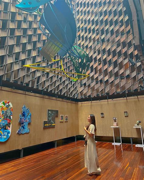 Gandeng Perupa Bali Artotel Sanur Bali Gelar Pameran Bestie