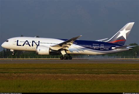 CC BBG LAN Airlines Boeing 787 8 Dreamliner Photo By Mauricio Carvajal