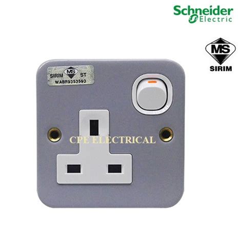 Schneider Esm 15 13a 1 Gang Metal Clad Switch Socket Outlet Sirim Approve Shopee Malaysia