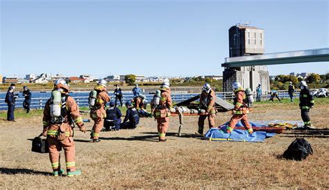 爆発テロ 河川敷で訓練 警察・消防ら、連携図る 多摩区・麻生区 タウンニュース